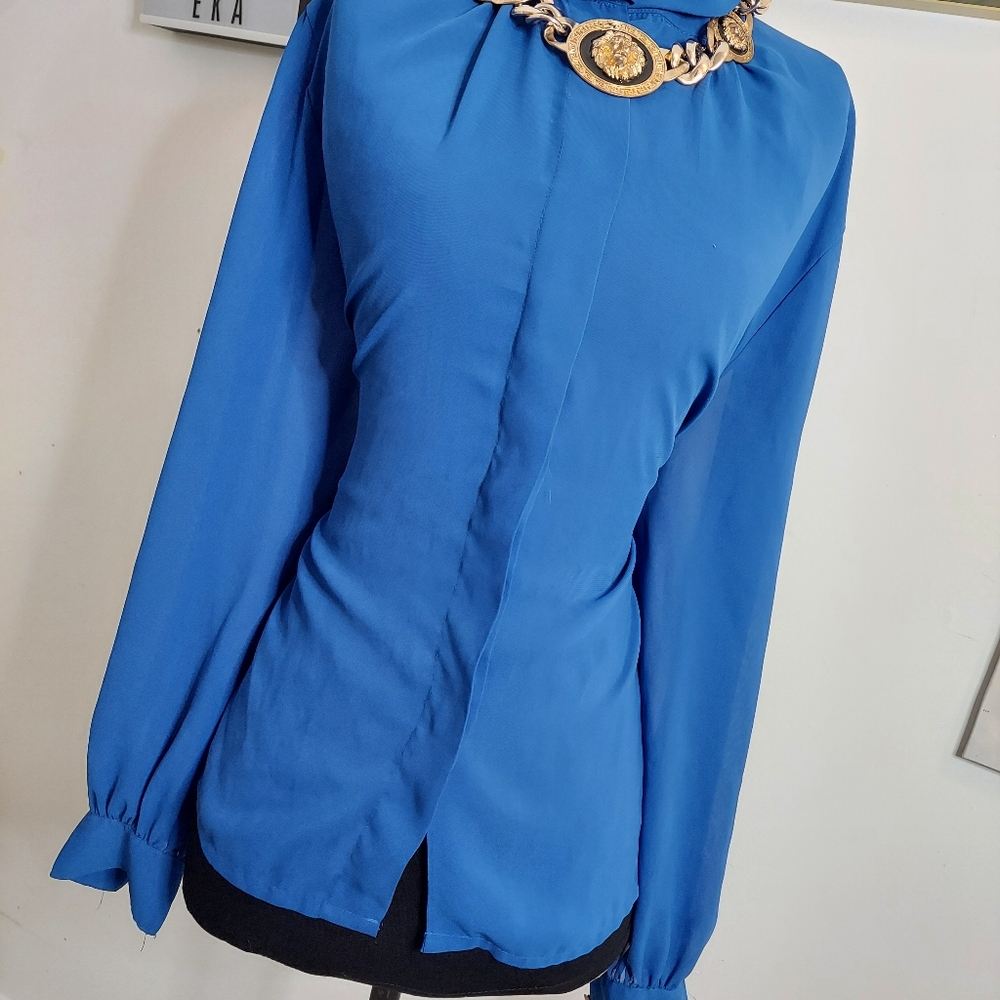 Blue button blouse - Picture 11 of 11